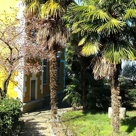Apartman Cedra Изола Екстериор снимка