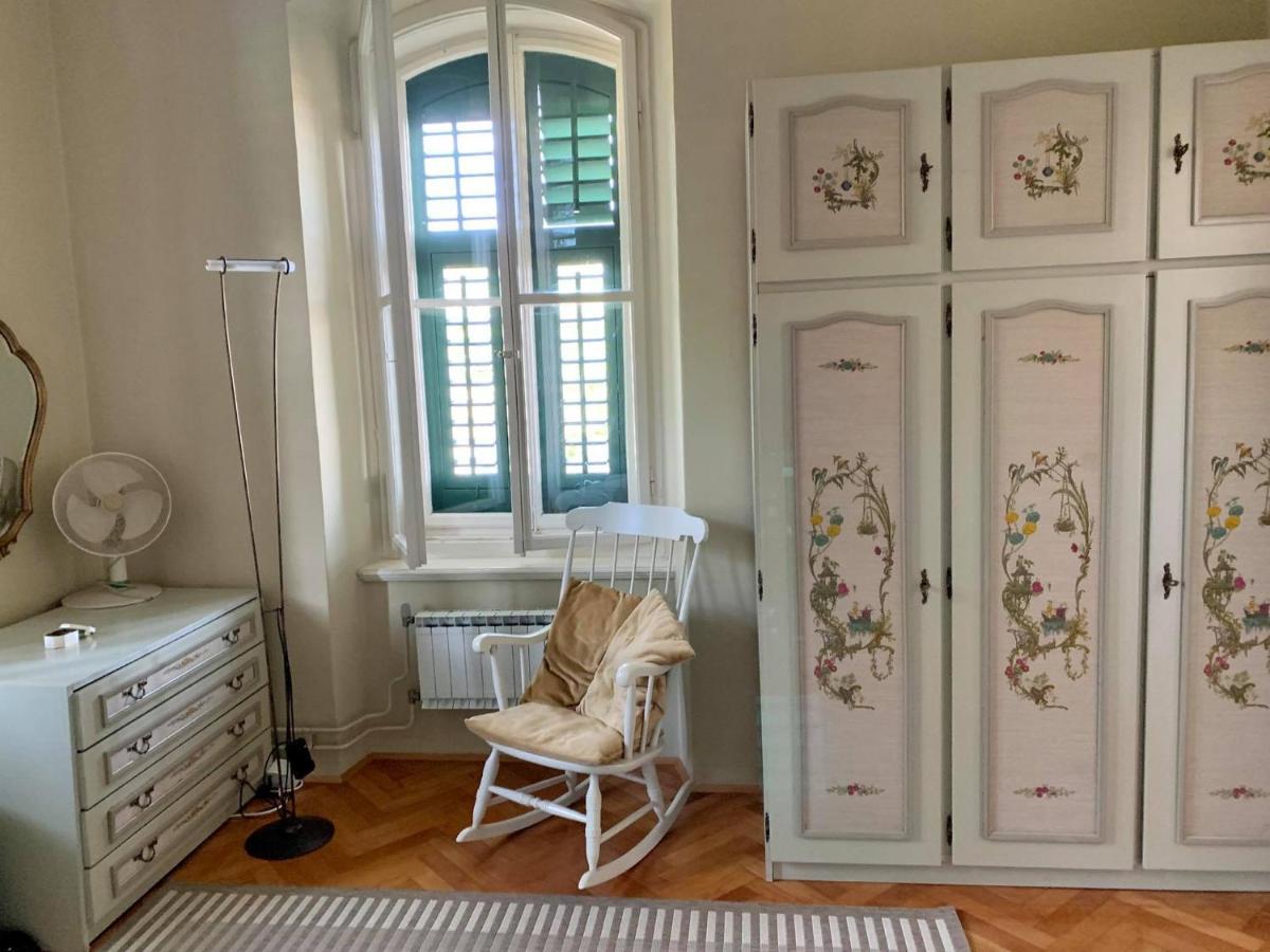 Apartman Cedra Изола Екстериор снимка